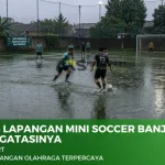 penyebab lapangan mini soccer banjir
